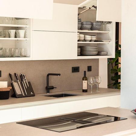 Koper Seaside Residence ภายนอก รูปภาพ