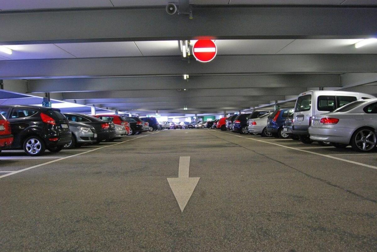 Koper Seaside Residence ภายนอก รูปภาพ
